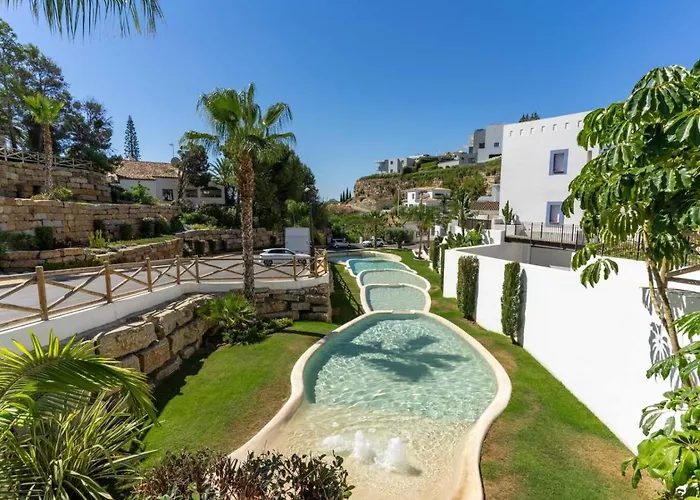 Luxury Penthouse With Sea View In Paraiso Pueblo Estepona