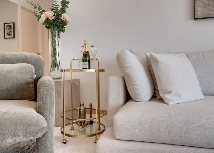 Luxury Penthouse With Sea View In Paraiso Pueblo *