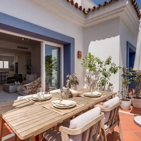 Luxury Penthouse With Sea View In Paraiso Pueblo إِستيبونا