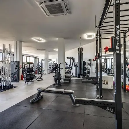 Luxury Penthouse With Sea View In Paraiso Pueblo شقة *